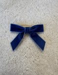 Broche lazo azul