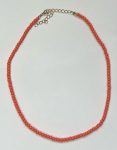 Collar bolitas pequeñas naranjas