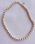 Collar hueso y bolita