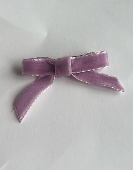 Broche lazo lila