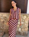 Conjunto rayas ribete burdeos