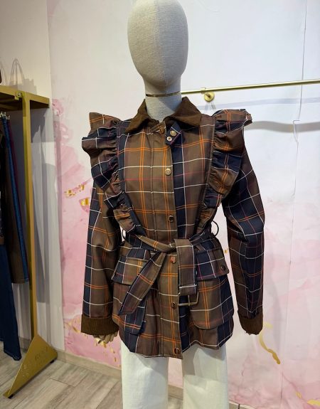 Chaqueta volante trench