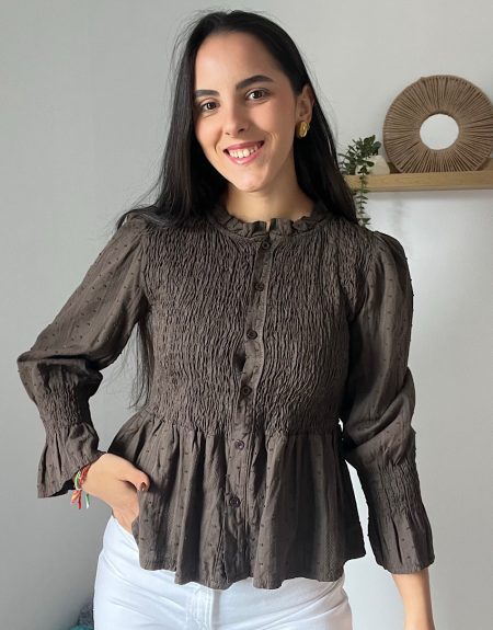 Blusa fruncida marrón chocolate